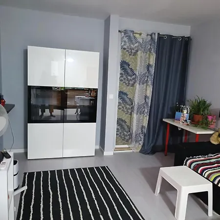 Quiet, Ocean View For Rent